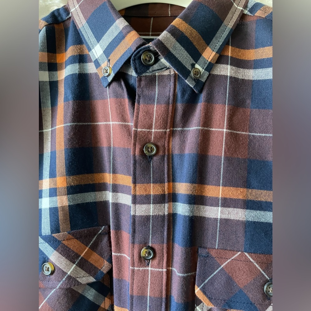 NWT Club Room: Men’s (M) plaid long sleeve shirt autumn colors. - Picture 2 of 16